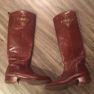 Women’s 6.5 Tory Burch boots